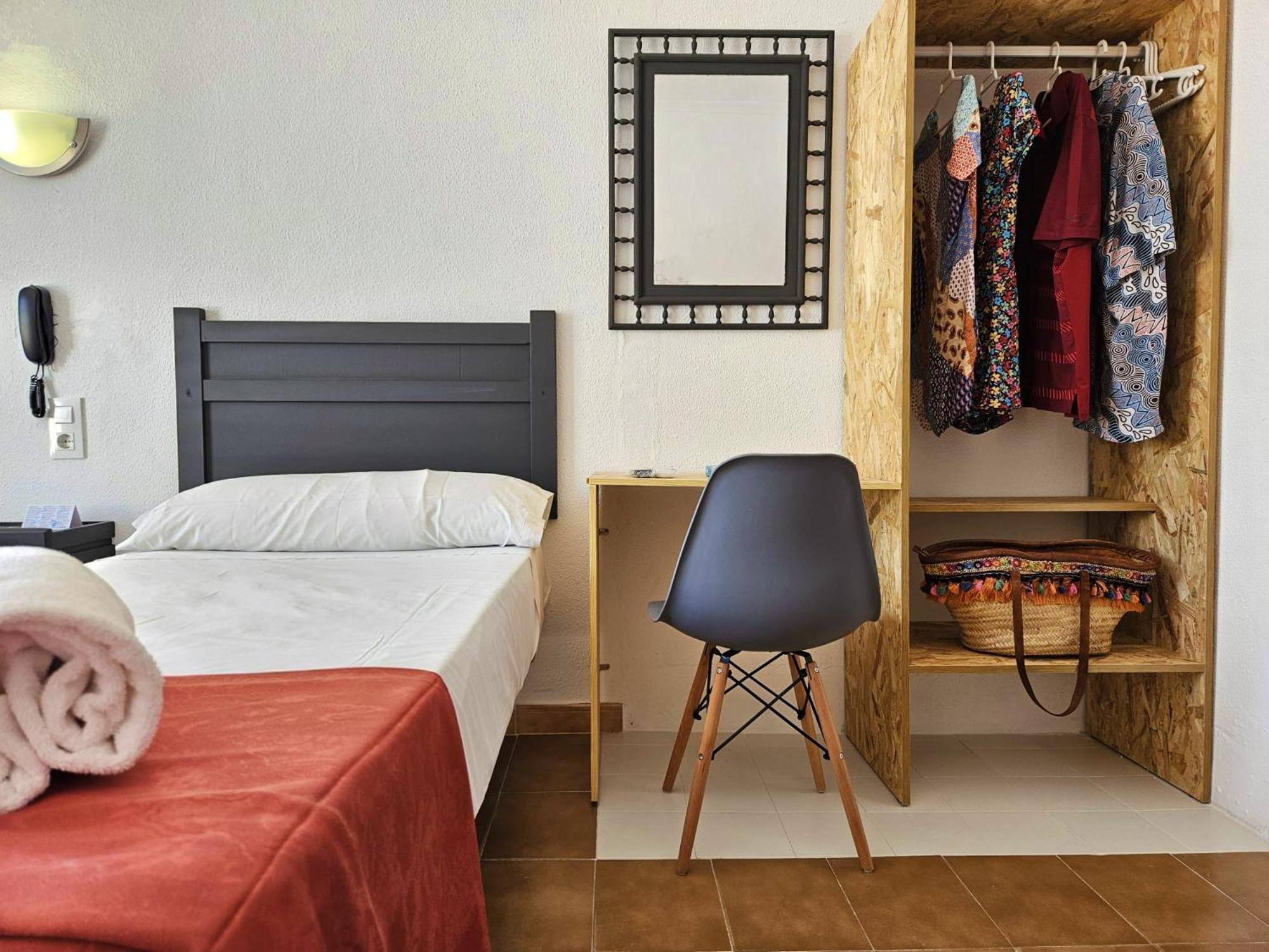 Hotel San Vicente - Centro Playa Conil De La Frontera Εξωτερικό φωτογραφία