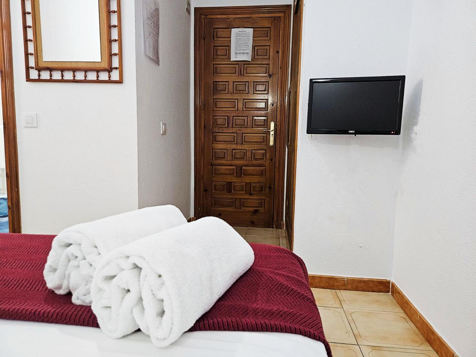 Hotel San Vicente - Centro Playa Conil De La Frontera Εξωτερικό φωτογραφία