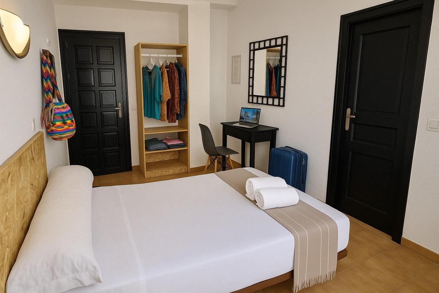 Hotel San Vicente - Centro Playa Conil De La Frontera Εξωτερικό φωτογραφία
